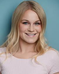 A throwback to my senior year musical back in high school! Truly when I  decided to pursue musical theatre professionally ❤️ Show: Shrek the Musical  Role: Fiona