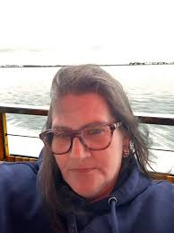 Dose anybody have problems with joints cracking my neck does it often