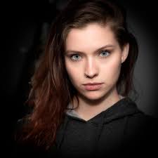 What's the First Word You See? Nikon D850 Nikkor 85mm 1.8