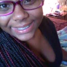 Kahla Campbell (@KahlaCampbell)