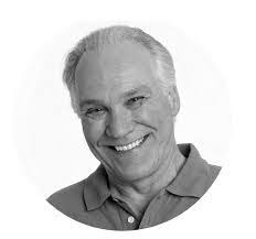 Lenore Lund's Instagram, Twitter & Facebook