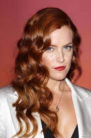 Fall Winter 2014 Hairstyle Color Trends Photos Platinum Blonde Copper Red Bronzed Brunette Beautystat Com Hairstyle Hair Styles 2014 Winter Hairstyles
