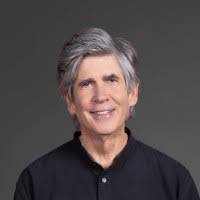 Casey Lessard's Instagram, Twitter & Facebook