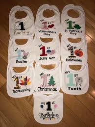 Baby Shower Idea For Holiday And First Bibs Diy Baby Stuff Cricut Baby New Baby Products