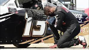 I feel the earth move under my feet i feel the sky tumbling down i feel my heart start to trembling whenever you're around. Nascar S Jesse Iwuji Is Having The Best Week Ever We Are The Mighty
