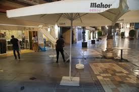 Accede a toda la información de la verdad por solo 6,95 € al mes. Fotos Primera Noche De Toque De Queda En Cartagena La Verdad