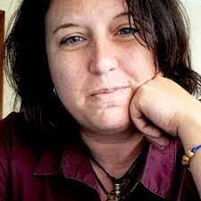 Amber Duren's Instagram, Twitter & Facebook