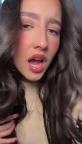 Miley Davis (@realmiley_vis9)