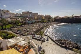 Apartamento en el complejo residencial playa de la arena fase 1. Apartamento Frente Al Mar En Neptuno Playa De La Arena