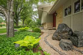 Planting beds, driveways, walkways, privacy, and types of plants to use are just a few. 75 Beautiful Asian Front Yard Landscaping Pictures Ideas December 2020 Houzz