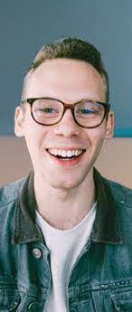 Hazel Bliss's Instagram, Twitter & Facebook