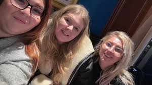 Just passed our SATS 💖💖💖💖 (Elenor just learnt how to wipe her bottom✨)  The George