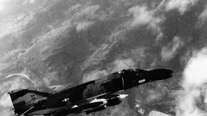 Nach einem bombenanschlag am 30. Amerikaner Bombardieren Saigon Politik