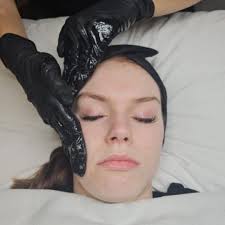 🎁🎀Unwrap the magic of the season🎀🎁 Prefect for the gift for your  friend, family or anywho you want to give to. Grab while you can!  https://www.farmasius.com/laurasanchez07/product-list/holiday-sets?cid=d4d1f6df-a0b5-f011-8519-02f716a02c8f