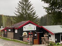 Is drinking a harzer dunkel by altenauer brauerei at pension haus am wald. Campingplatz Braunlage Mitten Im Wald Gelegen