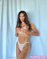 Phoebe Thompson  phoebethompson_x Nude Leaks OnlyFans Photo 21 - Nudogram  v2.1