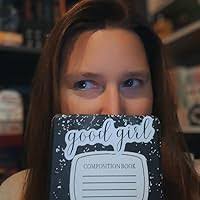 Elyse Kelly's Instagram, Twitter & Facebook