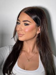 Bella Marie's Instagram, Twitter & Facebook