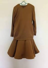 Kurung pahang atau kurung riau ni lebih digemari ramai. Baju Kurung Moden Kain Kembang Muslimah Fashion Dresses On Carousell
