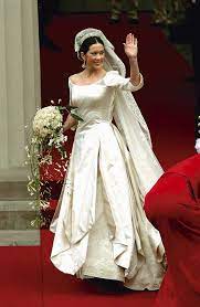 The channel nine presenter claimed the former suits actress. Princess Mary Donaldson Of Denmark 2004 The Most Gorgeous Royal Wedding Gowns Of All Time Stylebistro