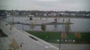 Structural change in the region brought the end of the steel era. Dortmund Phoenixsee Sudufer Webcam Galore
