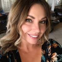 Tara Marotta's Instagram, Twitter & Facebook