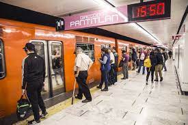 El metro de ciudad de méxico, inaugurado en 1969, es uno de los principales medios de transporte de la capital y su zona metropolitana, donde viven unos 20 millones de personas. El Triangulo De Las Bermudas En El Metro Mexicano 153 Desaparecidos En Cuatro Anos Internacional El Pais