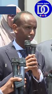 Xildhibaan Xasan Firinbi oo madaxweyne Xasan ku tilmaamay inuu yahay magafe 