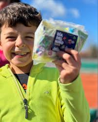 JUEGA, RÍE, CORRE, IMAGINA, CREA, HAZ AMIGOS! FELIZ DÍA DEL NIÑO! Gracias  papis por confiarnos los más valioso de sus vidas! Gracias a nuestros  profes por la pasión de cada día! ❤️🎾