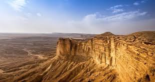 معلومات عن جبل طويق وسبب تسميته بهذا الاسم