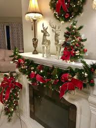 4 Pc Set Corona De Navidad Guirnalda Cintas De Terciopelo Etsy In 2020 Christmas Mantel Decorations Christmas Staircase Decor Christmas Staircase