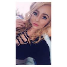 Abigail Lloyd (@Abigailsl91)