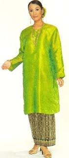 Ini bersesuaian dengan konsep islam yang mengkehendaki wanita menutup aurat mereka. Baju Kurung Teluk Belanga Seni Dan Budaya Malaysia