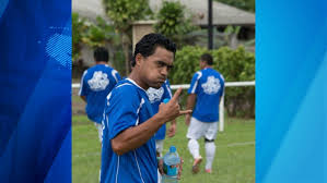 Qui crient mon nom max ! Video Deces D Un Joueur De Football La Mort Subite Du Sportif Serait La Cause Tntv Tahiti Nui Television