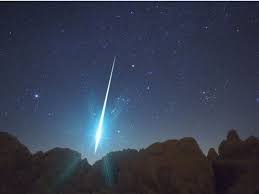 Trouvez des photos de banque d'images de haute qualité, que vous ne trouverez nulle part ailleurs. Geminides Ce Soir Une Superbe Pluie D Etoiles Filantes Sciences Et Avenir
