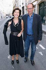 Ruth elkrief et ses filles. Ruth Elkrief Quitte Bfmtv Rencontrez Son Mari Claude