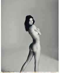Perfect Ass Nude : rkendalljenner
