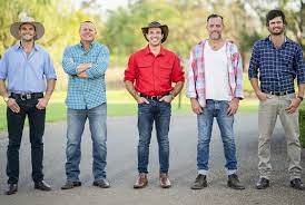 Farmers apply here ladies register your interest here. Farmer Wants A Wife 2020 Meet The Cast True Love Tattoo