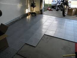 Racedeck Garage Flooring Uk Related Rubber Garage Flooring Garage Floor Tiles Inexpensive Flooring