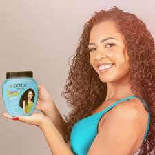 كريم سكالا الأزرق للشعر المجعد – ترطيب وتشكيل مثالي - عناية وأفكار