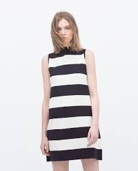 Pin Di Annie Mei Su Womenswear Ss15 Vestito A Righe Vestiti Collo Alto