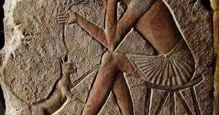 Cocuk Ile Bir Kedi Oyun Oynuyorlar Antik Misir A Boy Play With His Cat Ancient Egypt Arkeoloji Arheologiya Archaeology
