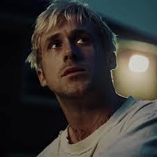 Aaron Banach's Instagram, Twitter & Facebook