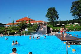 Zwembad Camping Orsingen Vakanties Zwembad Vakantie