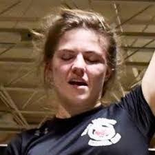 Anna Somers's Instagram, Twitter & Facebook