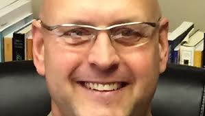 SPS hires Aurora superintendent to oversee construction, busing, food  service, custodians