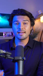 🚨 Stop ! Ne croyez pas tout ce que vous voyez passer sur l'espace. Ces  vidéos qui vous parlent de “vaisseaux interstellaires”, de “messages  extraterrestres cachés”, ou de “silence mondial”… c'est faux.