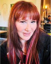 Getting back to some country roots lately…Nashville state of mind  ..childhood memories ..& the early days of Tiffany world ..sometimes it's  good just to sit & reflect, embrace, enjoy, & be grateful