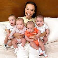 A gauteng woman has given birth to 10 babies, breaking the guinness world record held by malian halima cissé who gave birth to nine children in morocco last the development comes a month after a woman named halima cisse from mali gave birth to nine babies in morocco. Young Mum 23 Already Has 11 Kids And Wants Dozens More With Wealthy Husband World News Mirror Online