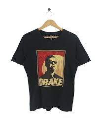 Rap Tees × Vintage VINTAGE 2015 DRAKE SHEPARD FAIREY ARTWORK RARE TEE